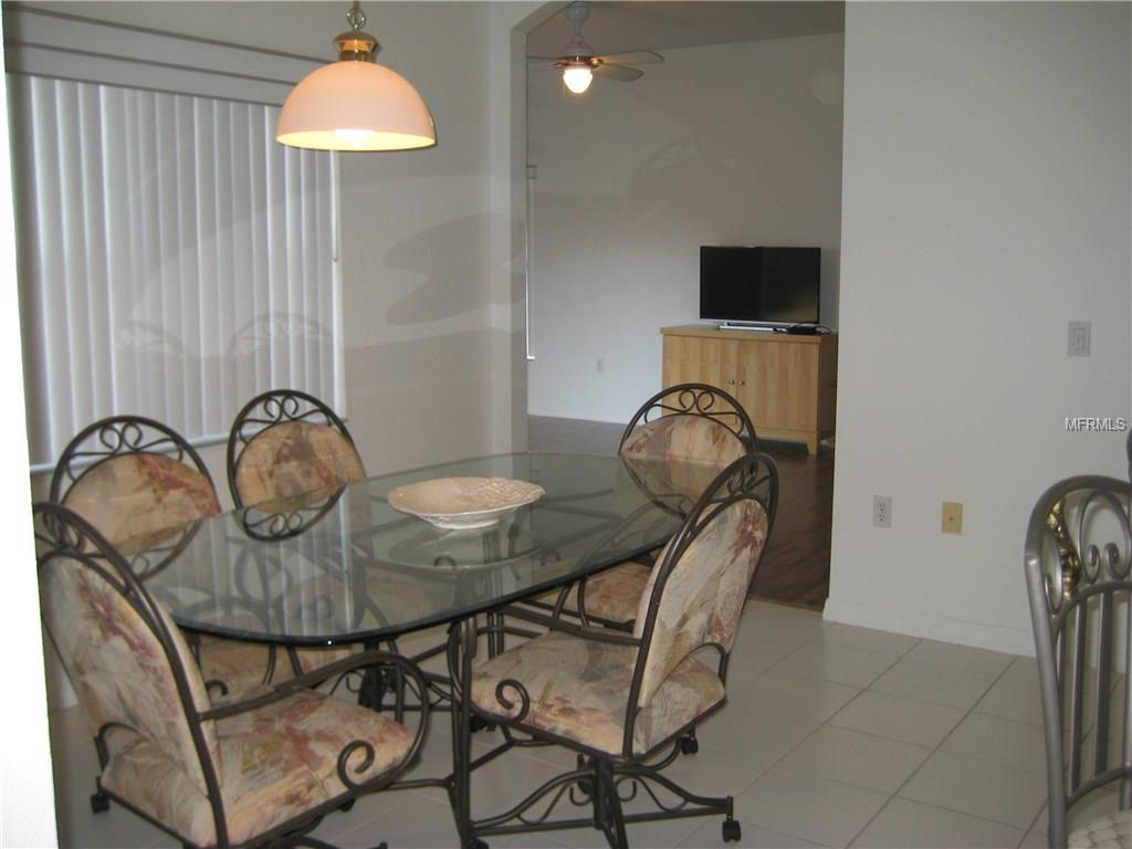 112 BELL TOWER CROSSING W, POINCIANA, Florida 34759, 2 Bedrooms Bedrooms, 8 Rooms Rooms,2 BathroomsBathrooms,Residential,For sale,BELL TOWER,S4855313