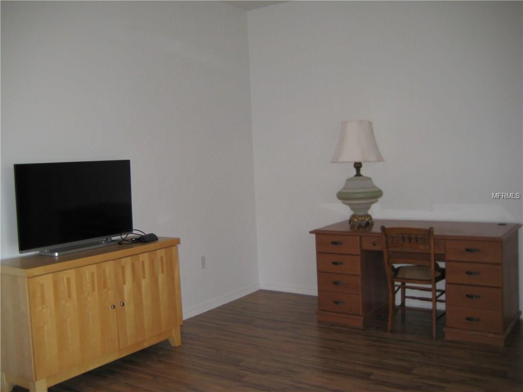 112 BELL TOWER CROSSING W, POINCIANA, Florida 34759, 2 Bedrooms Bedrooms, 8 Rooms Rooms,2 BathroomsBathrooms,Residential,For sale,BELL TOWER,S4855313