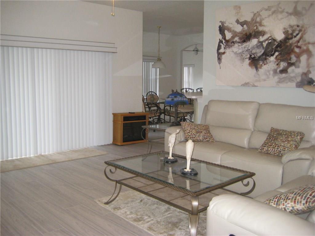 112 BELL TOWER CROSSING W, POINCIANA, Florida 34759, 2 Bedrooms Bedrooms, 8 Rooms Rooms,2 BathroomsBathrooms,Residential,For sale,BELL TOWER,S4855313