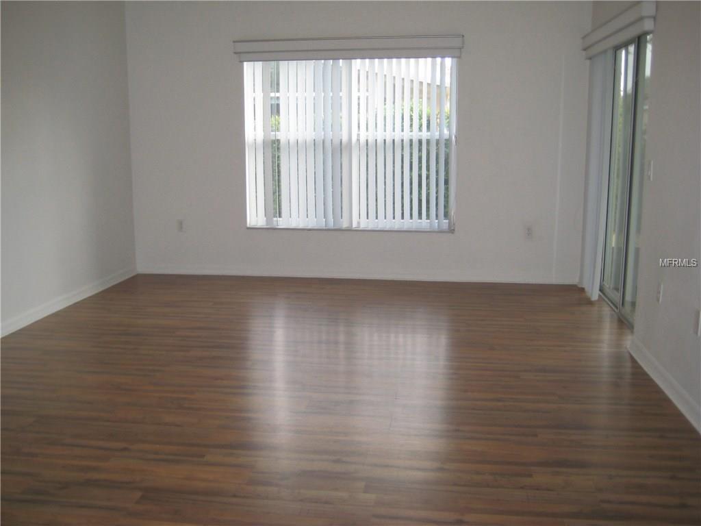 112 BELL TOWER CROSSING W, POINCIANA, Florida 34759, 2 Bedrooms Bedrooms, 8 Rooms Rooms,2 BathroomsBathrooms,Residential,For sale,BELL TOWER,S4855313