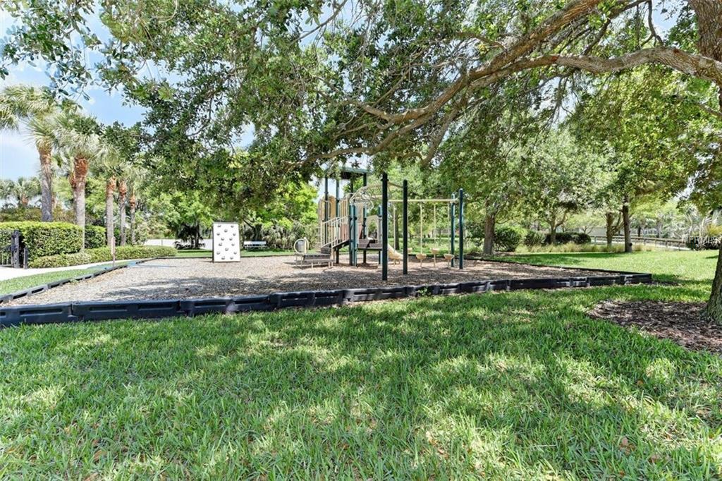 4150 OVERTURE CIRCLE, BRADENTON, Florida 34209, 3 Bedrooms Bedrooms, 5 Rooms Rooms,2 BathroomsBathrooms,Residential,For sale,OVERTURE,A4206830