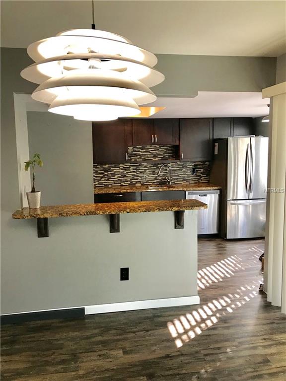 834 PARK LAKE PLACE, MAITLAND, Florida 32751, 2 Bedrooms Bedrooms, 3 Rooms Rooms,2 BathroomsBathrooms,Residential,For sale,PARK LAKE,O5558333