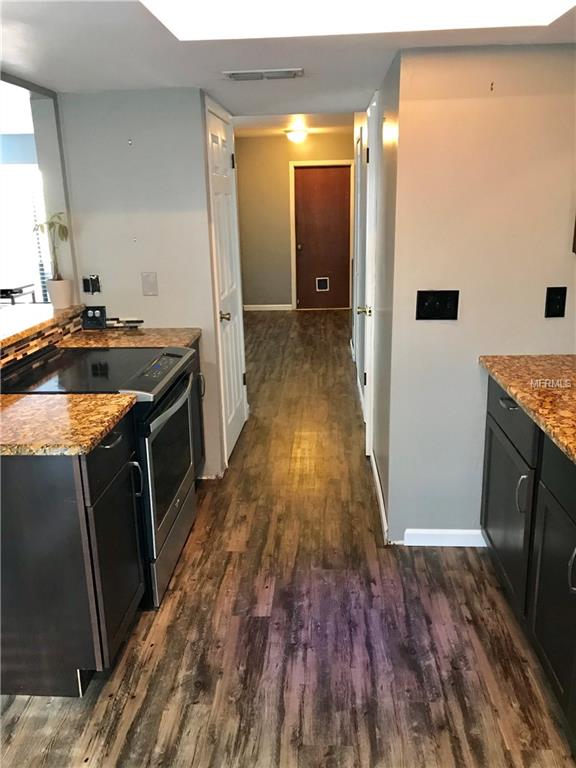 834 PARK LAKE PLACE, MAITLAND, Florida 32751, 2 Bedrooms Bedrooms, 3 Rooms Rooms,2 BathroomsBathrooms,Residential,For sale,PARK LAKE,O5558333