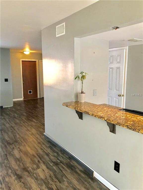 834 PARK LAKE PLACE, MAITLAND, Florida 32751, 2 Bedrooms Bedrooms, 3 Rooms Rooms,2 BathroomsBathrooms,Residential,For sale,PARK LAKE,O5558333