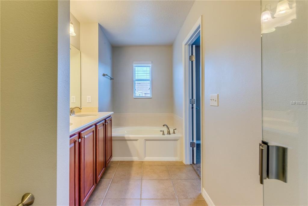 1545 CLOVERBAY LANE, CASSELBERRY, Florida 32707, 3 Bedrooms Bedrooms, 7 Rooms Rooms,2 BathroomsBathrooms,Residential,For sale,CLOVERBAY,O5560629