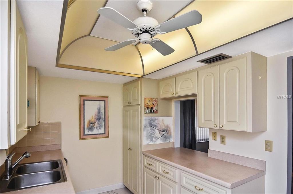 401 KETCH WAY, NOKOMIS, Florida 34275, 2 Bedrooms Bedrooms, 5 Rooms Rooms,2 BathroomsBathrooms,Residential,For sale,KETCH,N5916332