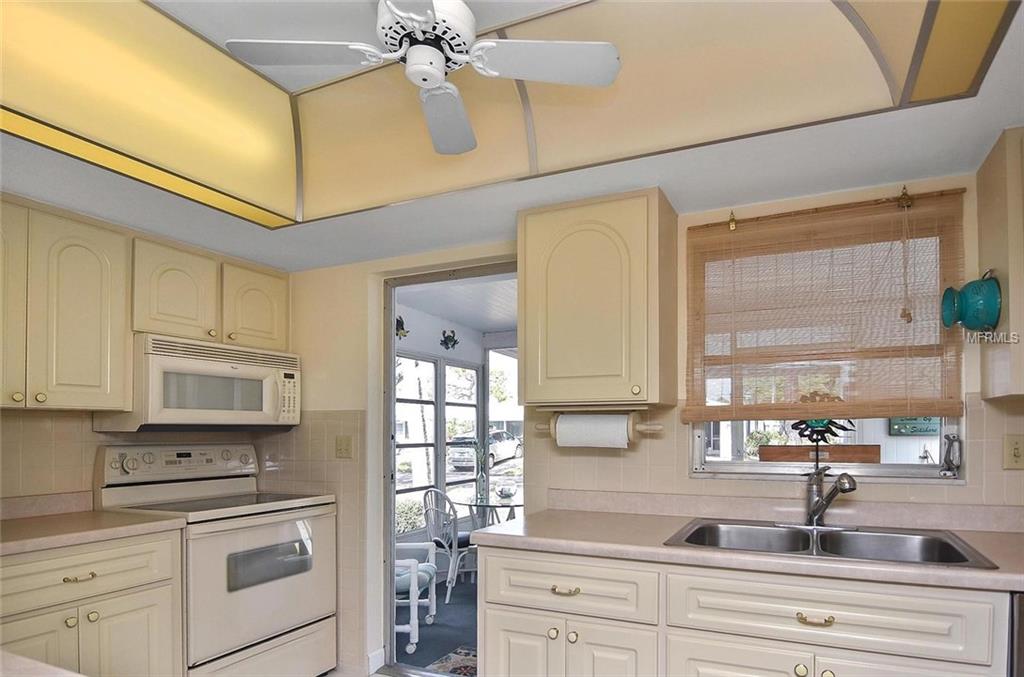 401 KETCH WAY, NOKOMIS, Florida 34275, 2 Bedrooms Bedrooms, 5 Rooms Rooms,2 BathroomsBathrooms,Residential,For sale,KETCH,N5916332