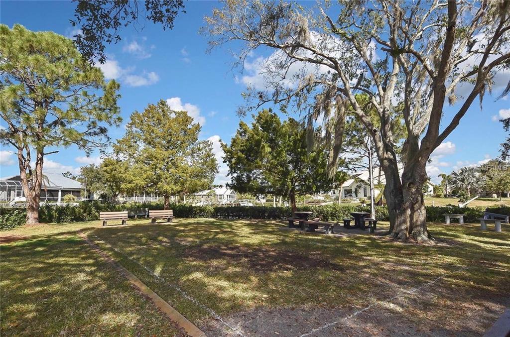 401 KETCH WAY, NOKOMIS, Florida 34275, 2 Bedrooms Bedrooms, 5 Rooms Rooms,2 BathroomsBathrooms,Residential,For sale,KETCH,N5916332