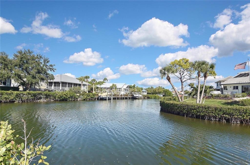 401 KETCH WAY, NOKOMIS, Florida 34275, 2 Bedrooms Bedrooms, 5 Rooms Rooms,2 BathroomsBathrooms,Residential,For sale,KETCH,N5916332