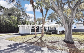 401 KETCH WAY, NOKOMIS, Florida 34275, 2 Bedrooms Bedrooms, 5 Rooms Rooms,2 BathroomsBathrooms,Residential,For sale,KETCH,N5916332