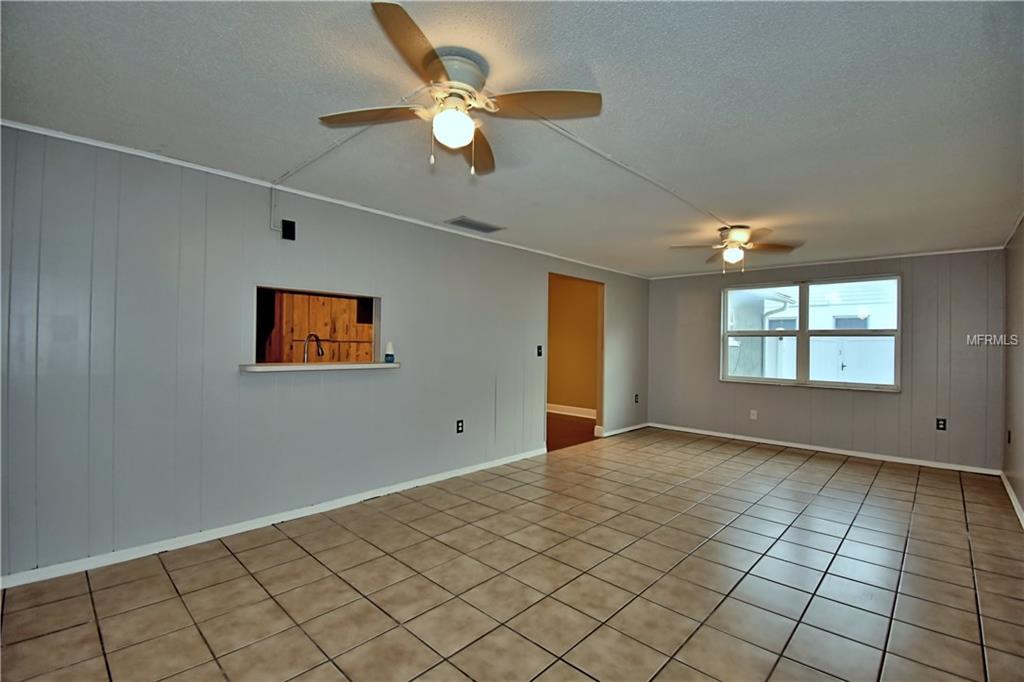 117 LOWELL RD, WINTER HAVEN, Florida 33884, 3 Bedrooms Bedrooms, 9 Rooms Rooms,2 BathroomsBathrooms,Residential,For sale,LOWELL RD,P4719032