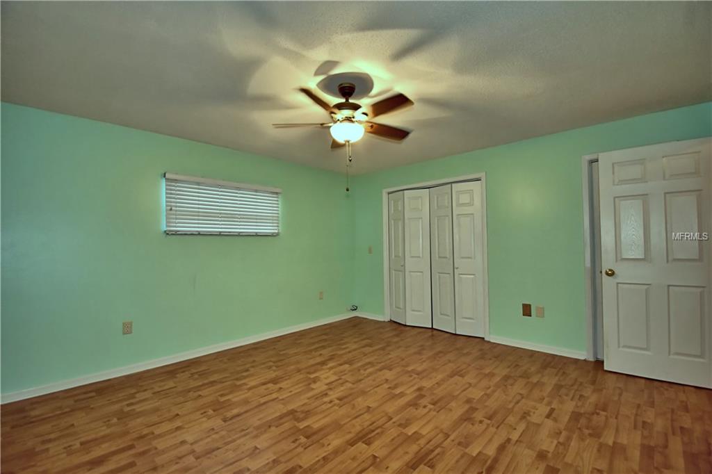 117 LOWELL RD, WINTER HAVEN, Florida 33884, 3 Bedrooms Bedrooms, 9 Rooms Rooms,2 BathroomsBathrooms,Residential,For sale,LOWELL RD,P4719032