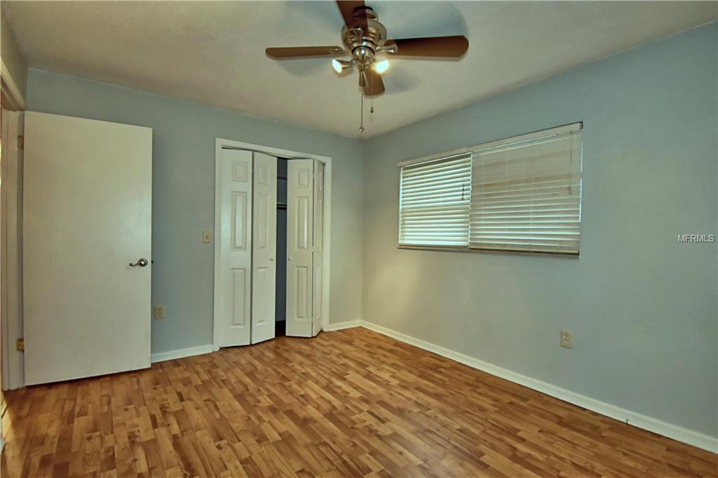 117 LOWELL RD, WINTER HAVEN, Florida 33884, 3 Bedrooms Bedrooms, 9 Rooms Rooms,2 BathroomsBathrooms,Residential,For sale,LOWELL RD,P4719032