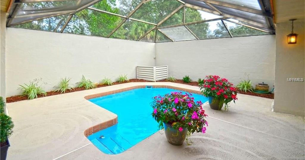 5035 JAMAICA CIRCLE, ORLANDO, Florida 32808, 2 Bedrooms Bedrooms, 4 Rooms Rooms,2 BathroomsBathrooms,Residential,For sale,JAMAICA,O5561652