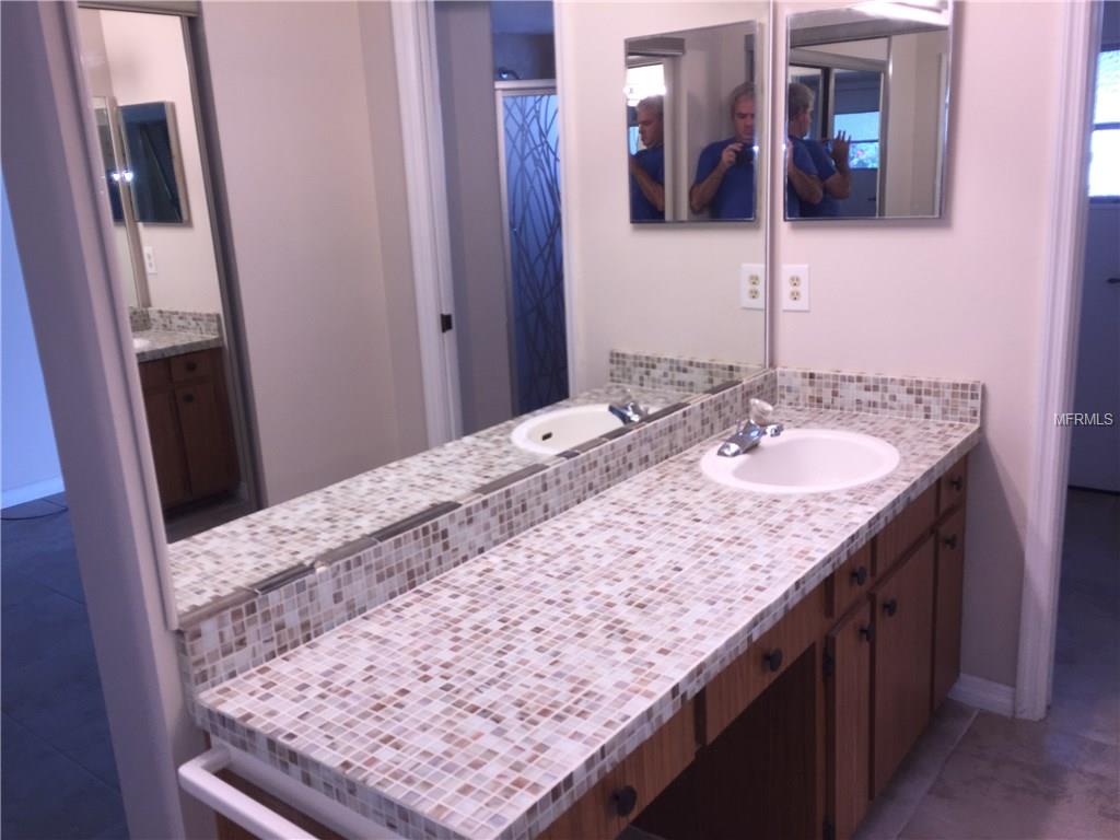 5035 JAMAICA CIRCLE, ORLANDO, Florida 32808, 2 Bedrooms Bedrooms, 4 Rooms Rooms,2 BathroomsBathrooms,Residential,For sale,JAMAICA,O5561652