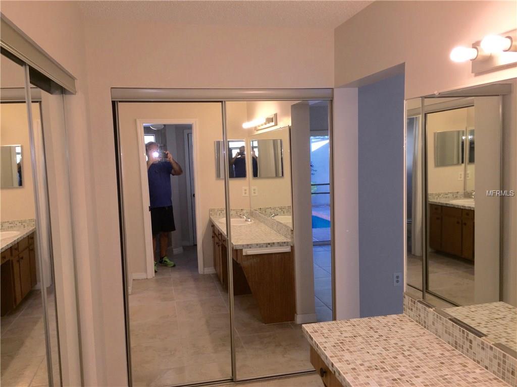 5035 JAMAICA CIRCLE, ORLANDO, Florida 32808, 2 Bedrooms Bedrooms, 4 Rooms Rooms,2 BathroomsBathrooms,Residential,For sale,JAMAICA,O5561652