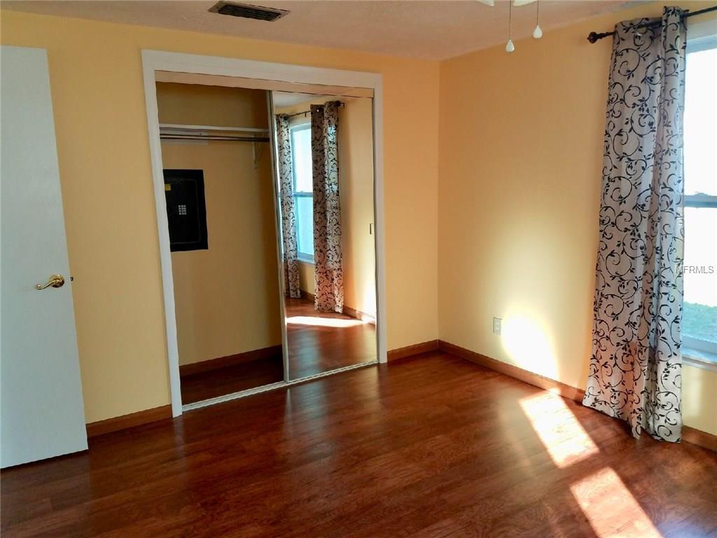 7006 SOUTHWIND DRIVE, HUDSON, Florida 34667, 2 Bedrooms Bedrooms, 4 Rooms Rooms,2 BathroomsBathrooms,Residential,For sale,SOUTHWIND,O5561742