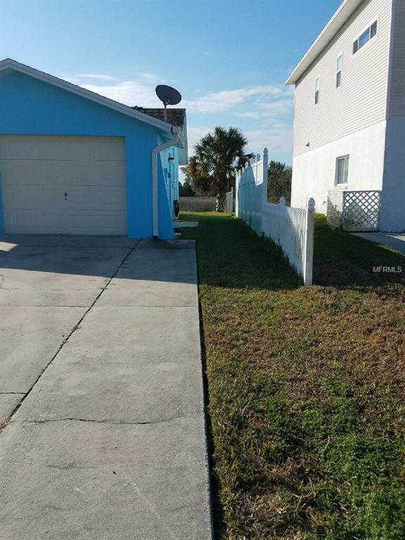 7006 SOUTHWIND DRIVE, HUDSON, Florida 34667, 2 Bedrooms Bedrooms, 4 Rooms Rooms,2 BathroomsBathrooms,Residential,For sale,SOUTHWIND,O5561742