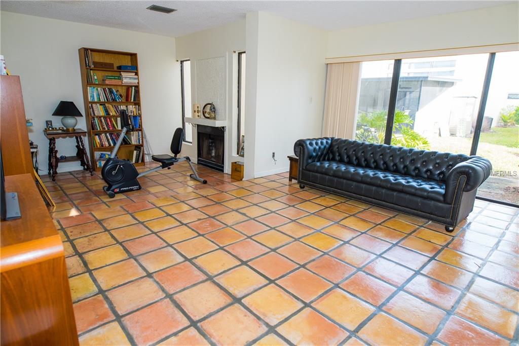 8705 COVE COURT, TAMPA, Florida 33615, 2 Bedrooms Bedrooms, 6 Rooms Rooms,1 BathroomBathrooms,Residential,For sale,COVE,T2928488