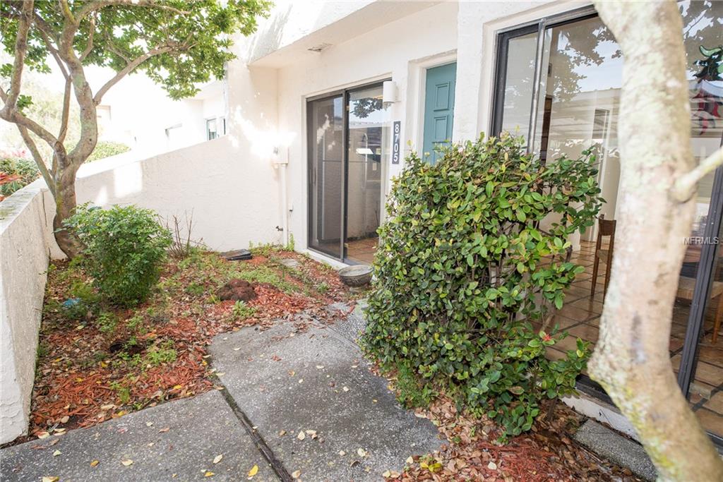 8705 COVE COURT, TAMPA, Florida 33615, 2 Bedrooms Bedrooms, 6 Rooms Rooms,1 BathroomBathrooms,Residential,For sale,COVE,T2928488