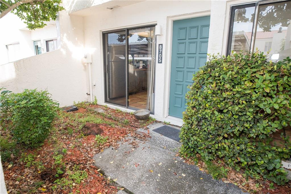 8705 COVE COURT, TAMPA, Florida 33615, 2 Bedrooms Bedrooms, 6 Rooms Rooms,1 BathroomBathrooms,Residential,For sale,COVE,T2928488