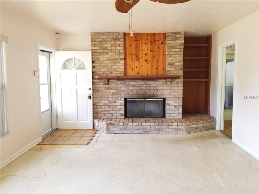 522 DEVILLE DRIVE E, LARGO, Florida 33771, 2 Bedrooms Bedrooms, 5 Rooms Rooms,1 BathroomBathrooms,Residential,For sale,DEVILLE,W7637851