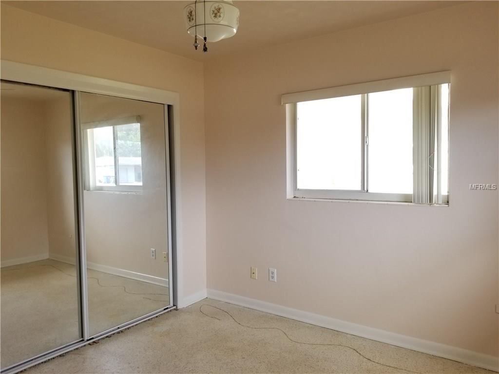 522 DEVILLE DRIVE E, LARGO, Florida 33771, 2 Bedrooms Bedrooms, 5 Rooms Rooms,1 BathroomBathrooms,Residential,For sale,DEVILLE,W7637851