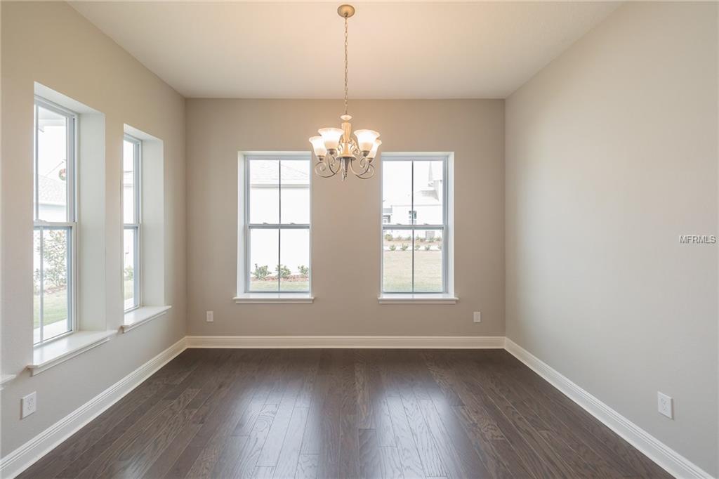 827 CIVITAS WAY, WINTER GARDEN, Florida 34787, 3 Bedrooms Bedrooms, 4 Rooms Rooms,2 BathroomsBathrooms,Residential,For sale,CIVITAS,O5532660