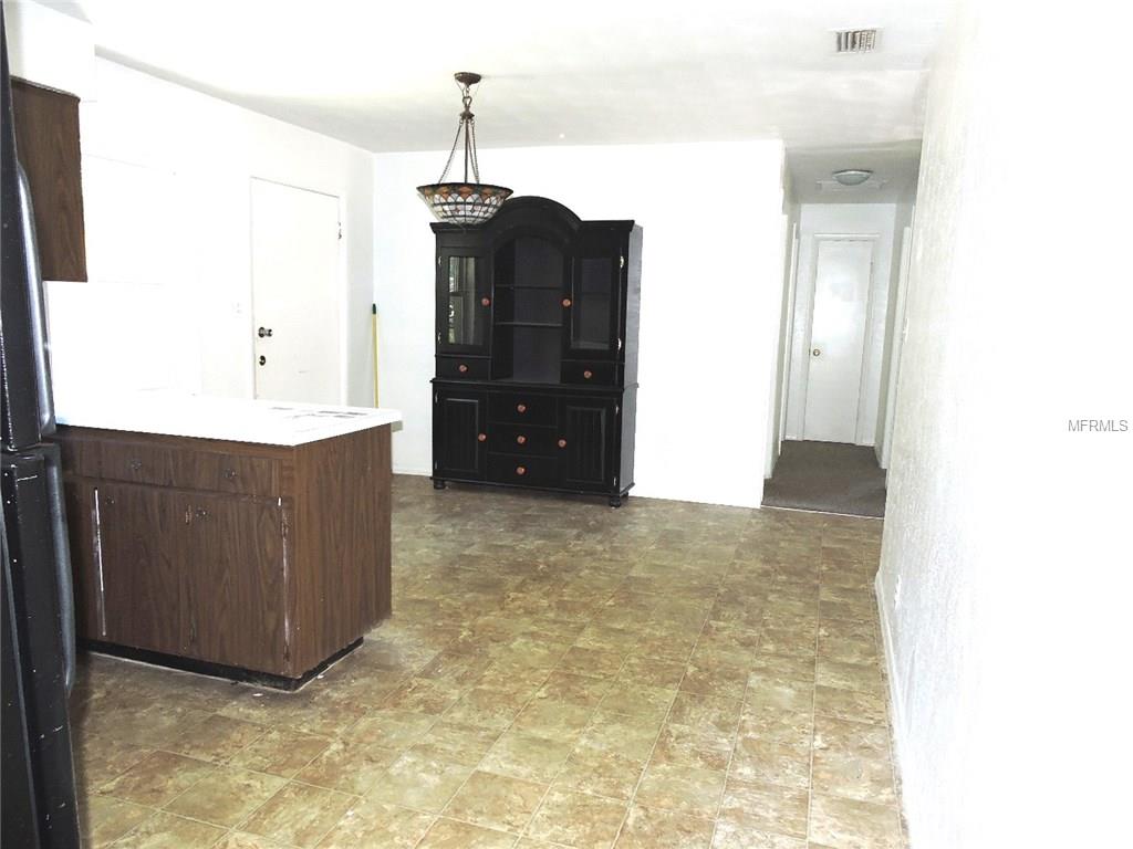 4607 6TH STREET, ZEPHYRHILLS, Florida 33542, 3 Bedrooms Bedrooms, 6 Rooms Rooms,1 BathroomBathrooms,Residential,For sale,6TH,T2909875