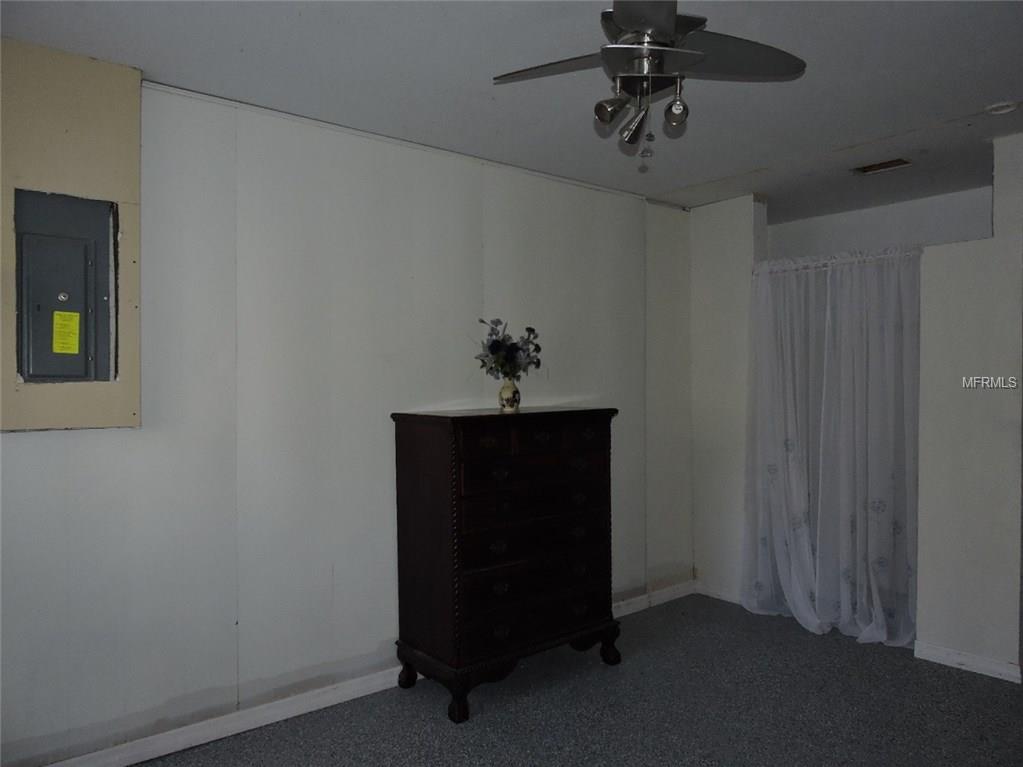 4607 6TH STREET, ZEPHYRHILLS, Florida 33542, 3 Bedrooms Bedrooms, 6 Rooms Rooms,1 BathroomBathrooms,Residential,For sale,6TH,T2909875