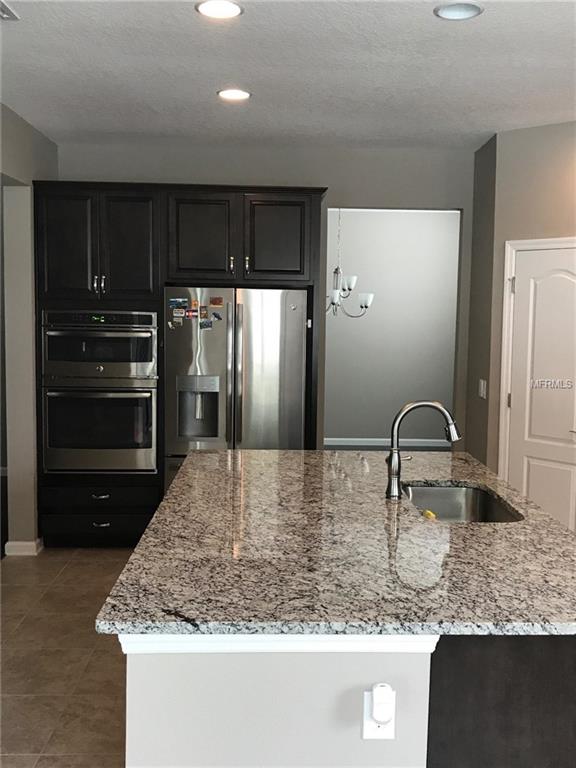 1781 ALEJO DRIVE, APOPKA, Florida 32712, 3 Bedrooms Bedrooms, 6 Rooms Rooms,2 BathroomsBathrooms,Residential,For sale,ALEJO,W7635168