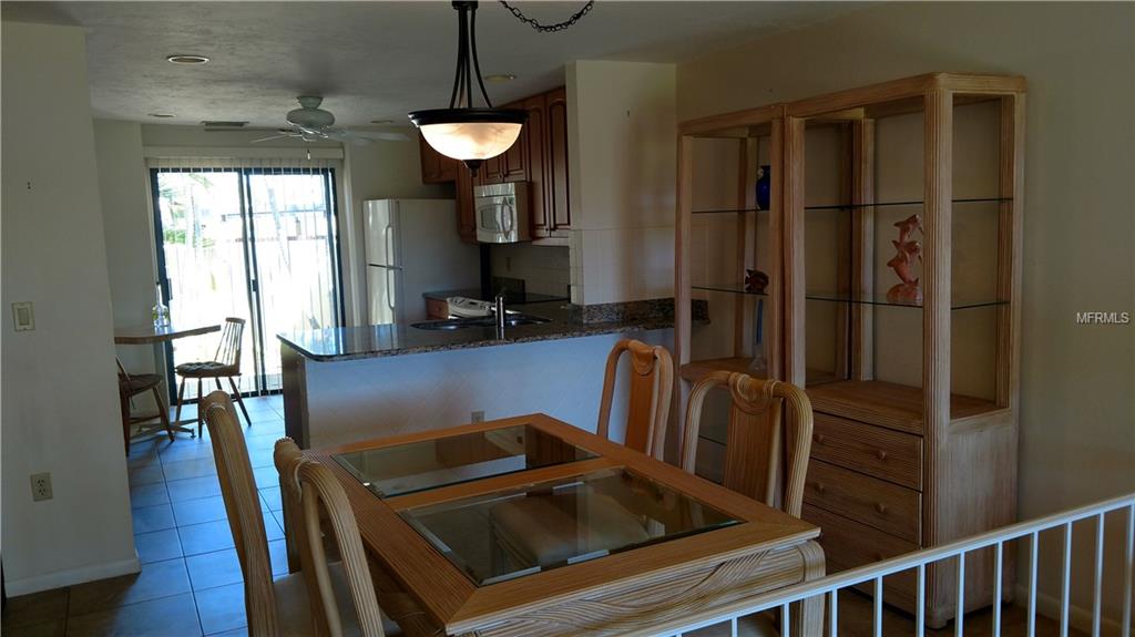 5301 HUNTINGWOOD COURT, SARASOTA, Florida 34235, 3 Bedrooms Bedrooms, 10 Rooms Rooms,2 BathroomsBathrooms,Residential,For sale,HUNTINGWOOD,A4202488