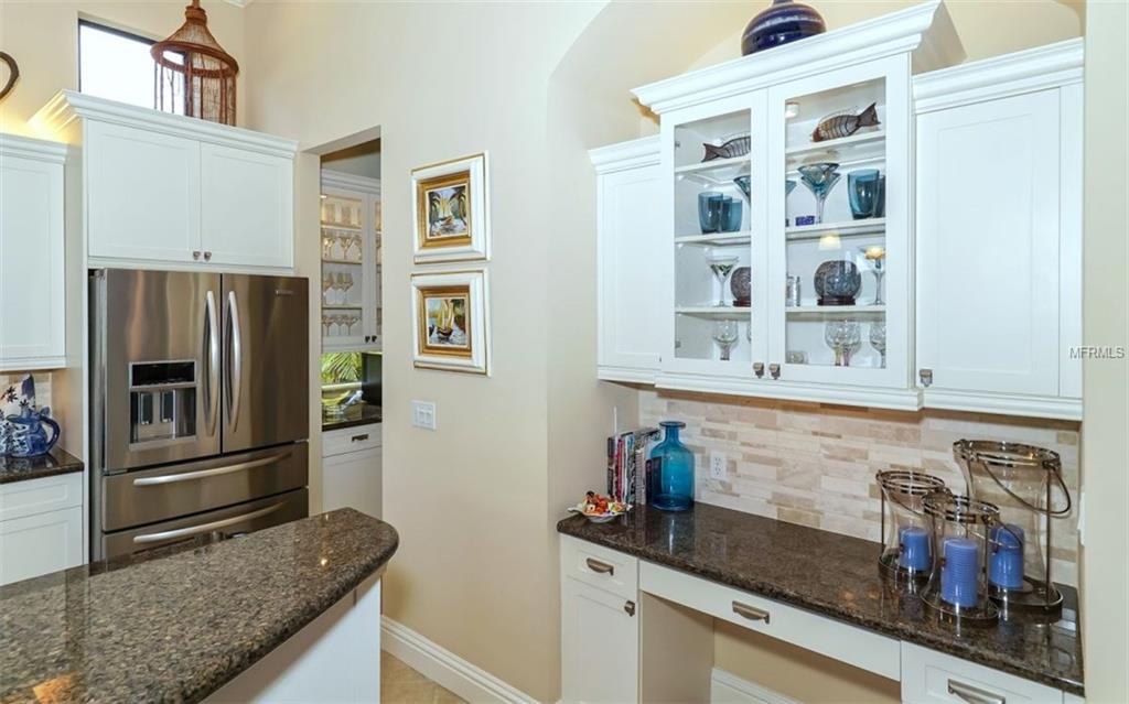 7440 RIVIERA COVE, LAKEWOOD RANCH, Florida 34202, 3 Bedrooms Bedrooms, 8 Rooms Rooms,2 BathroomsBathrooms,Residential,For sale,RIVIERA,A4206831