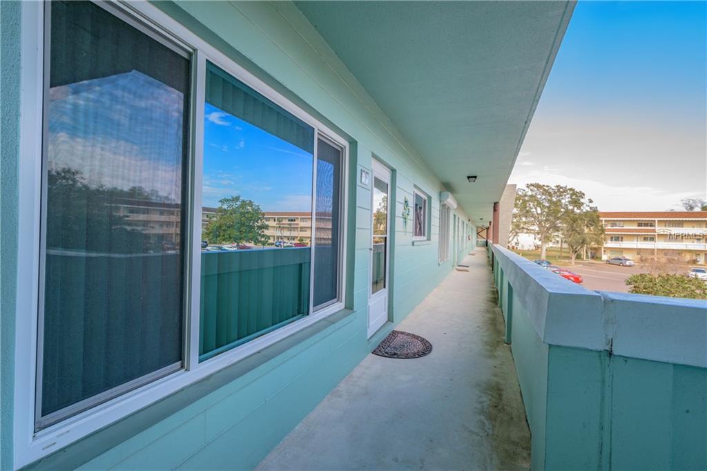 2042 AUSTRALIA WAY W, CLEARWATER, Florida 33763, 2 Bedrooms Bedrooms, 5 Rooms Rooms,1 BathroomBathrooms,Residential,For sale,AUSTRALIA,U7846787