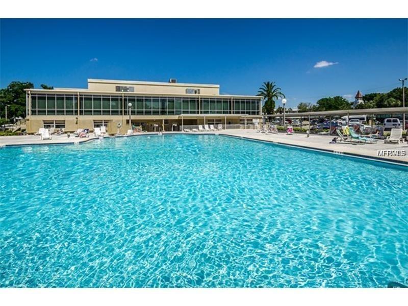 2042 AUSTRALIA WAY W, CLEARWATER, Florida 33763, 2 Bedrooms Bedrooms, 5 Rooms Rooms,1 BathroomBathrooms,Residential,For sale,AUSTRALIA,U7846787