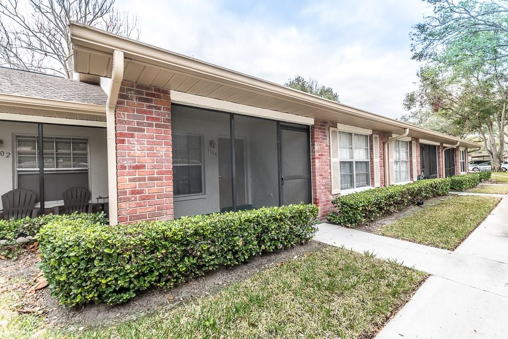 1104 TARRIDON COURT, DUNEDIN, Florida 34698, 2 Bedrooms Bedrooms, 4 Rooms Rooms,1 BathroomBathrooms,Residential,For sale,TARRIDON,U7847029