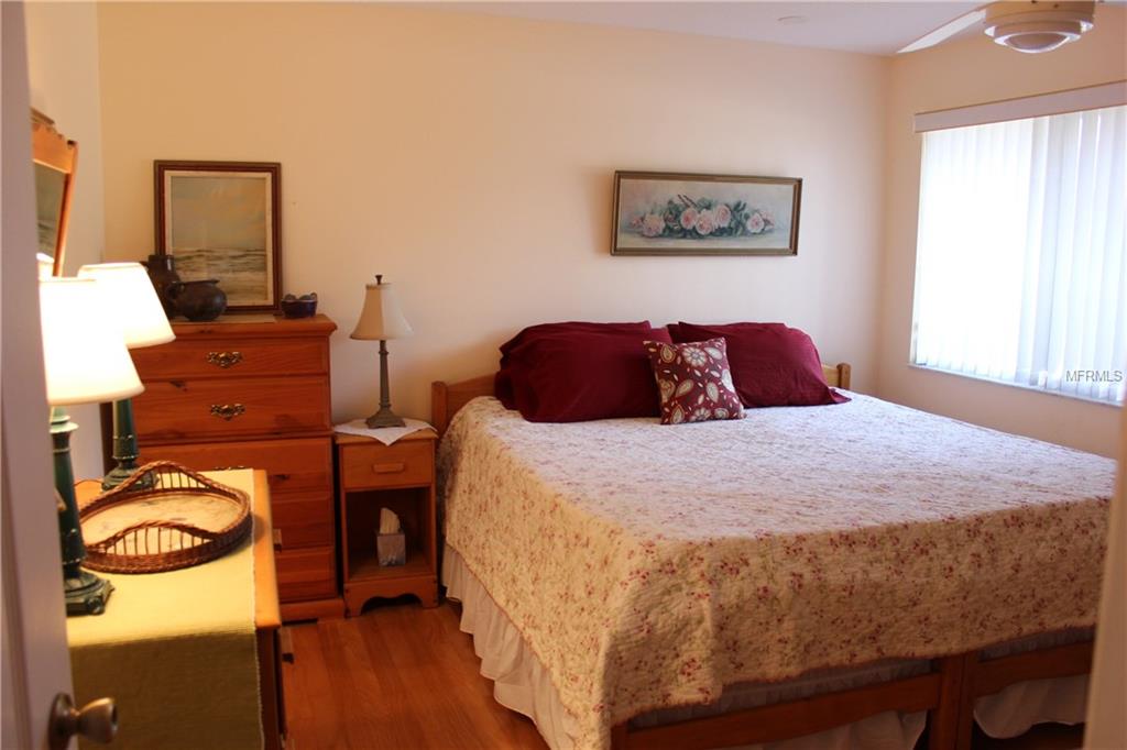 5727 FERN OAK COURT, SARASOTA, Florida 34232, 3 Bedrooms Bedrooms, 9 Rooms Rooms,2 BathroomsBathrooms,Residential,For sale,FERN OAK COURT,A4209781