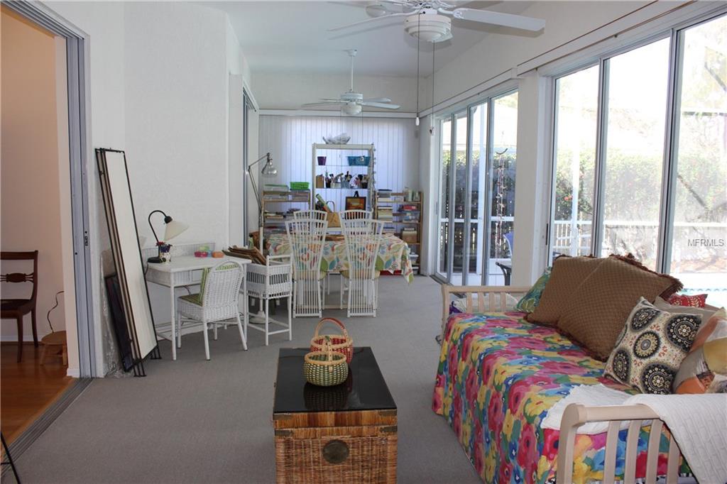 5727 FERN OAK COURT, SARASOTA, Florida 34232, 3 Bedrooms Bedrooms, 9 Rooms Rooms,2 BathroomsBathrooms,Residential,For sale,FERN OAK COURT,A4209781