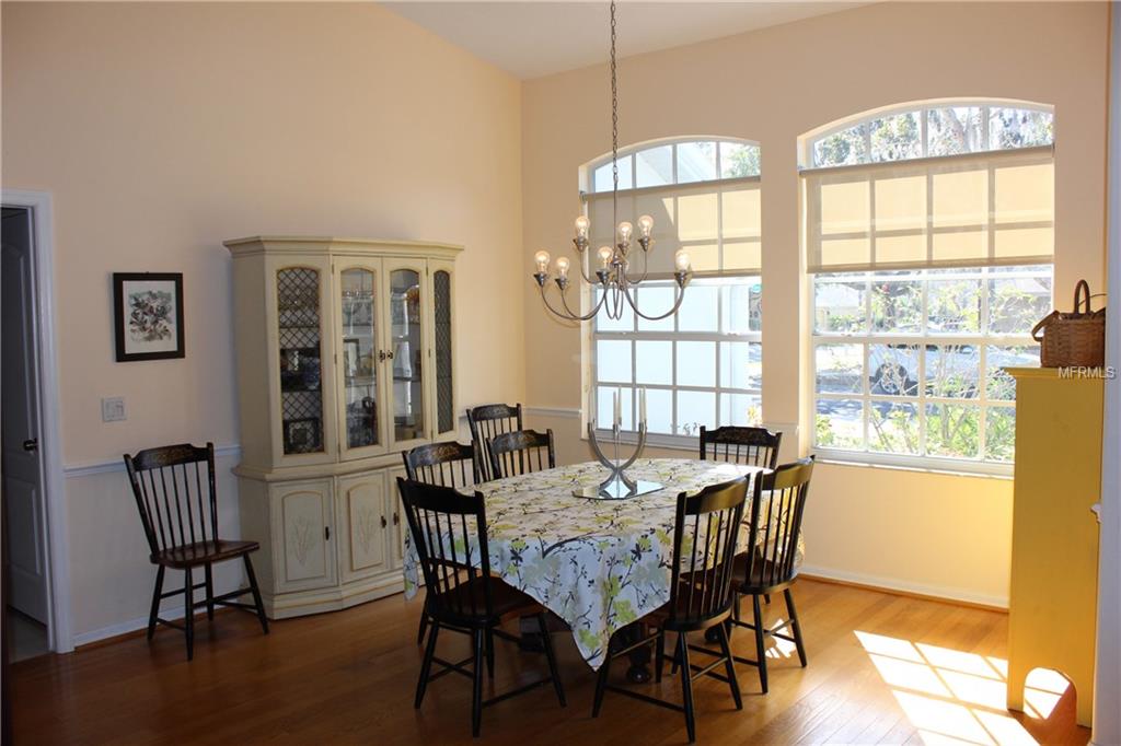 5727 FERN OAK COURT, SARASOTA, Florida 34232, 3 Bedrooms Bedrooms, 9 Rooms Rooms,2 BathroomsBathrooms,Residential,For sale,FERN OAK COURT,A4209781