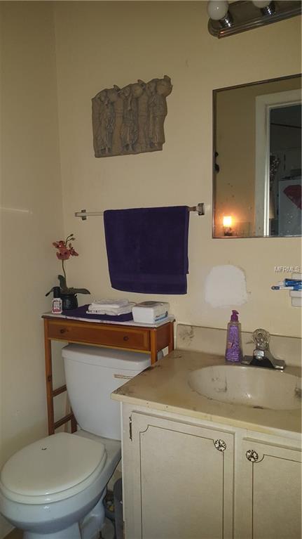 6431 MOCKINGBIRD LANE N, CLEARWATER, Florida 33760, 4 Bedrooms Bedrooms, 6 Rooms Rooms,1 BathroomBathrooms,Residential,For sale,MOCKINGBIRD,W7637813