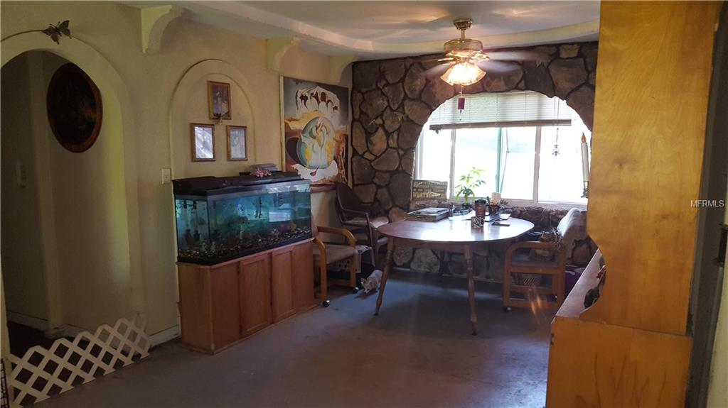 6431 MOCKINGBIRD LANE N, CLEARWATER, Florida 33760, 4 Bedrooms Bedrooms, 6 Rooms Rooms,1 BathroomBathrooms,Residential,For sale,MOCKINGBIRD,W7637813