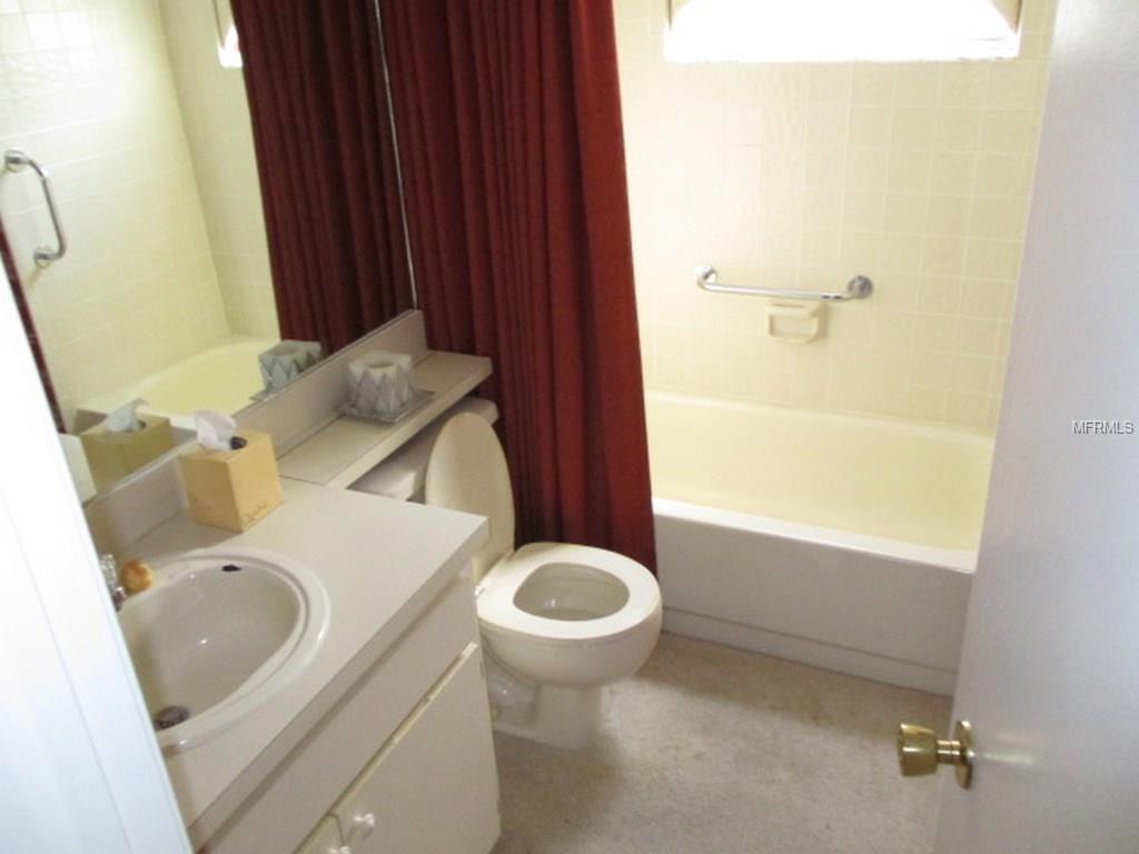 6810 STONESTHROW CIRCLE N, ST PETERSBURG, Florida 33710, 2 Bedrooms Bedrooms, 3 Rooms Rooms,2 BathroomsBathrooms,Residential,For sale,STONESTHROW,U7847547