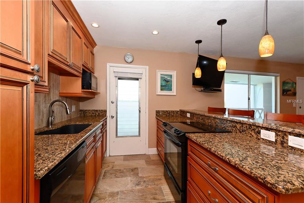 763 JOHN RINGLING BOULEVARD, SARASOTA, Florida 34236, 2 Bedrooms Bedrooms, 4 Rooms Rooms,1 BathroomBathrooms,Residential,For sale,JOHN RINGLING,A4194944