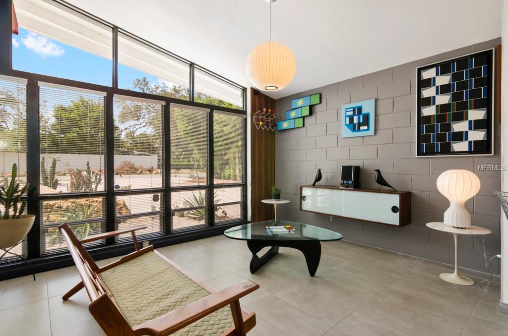 3411 S SUMMERLIN AVENUE, ORLANDO, Florida 32806, 3 Bedrooms Bedrooms, 3 Rooms Rooms,2 BathroomsBathrooms,Residential,For sale,SUMMERLIN,O5542693