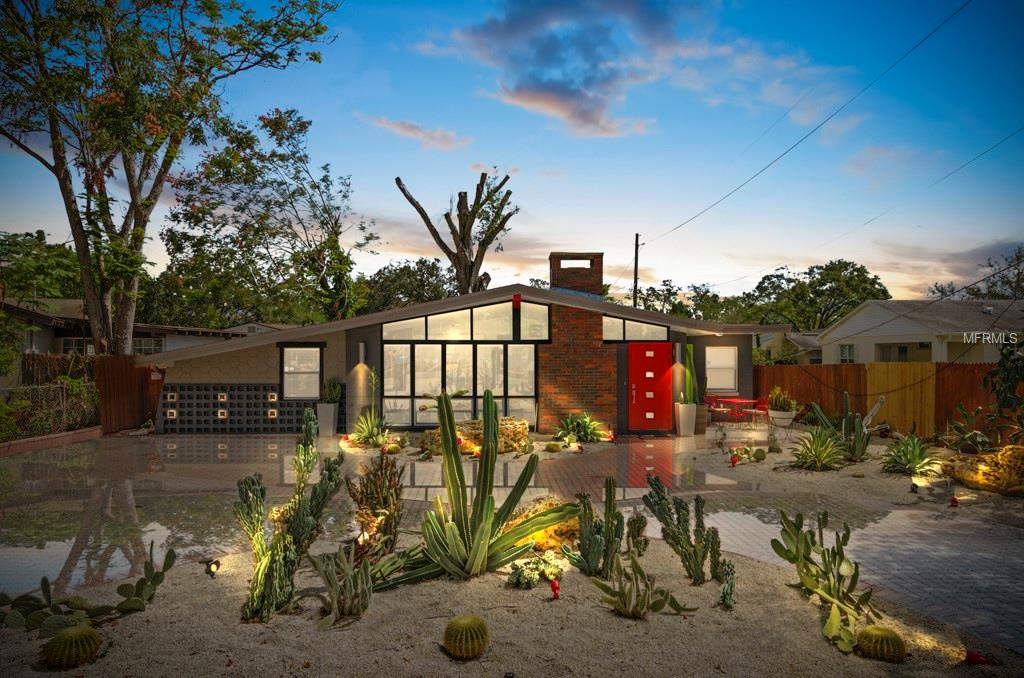 3411 S SUMMERLIN AVENUE, ORLANDO, Florida 32806, 3 Bedrooms Bedrooms, 3 Rooms Rooms,2 BathroomsBathrooms,Residential,For sale,SUMMERLIN,O5542693