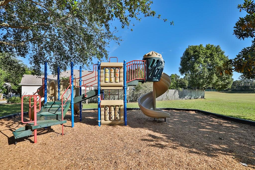 2756 VALENCIA GROVE DRIVE, VALRICO, Florida 33596, 4 Bedrooms Bedrooms, 8 Rooms Rooms,2 BathroomsBathrooms,Residential,For sale,VALENCIA GROVE,T2913002