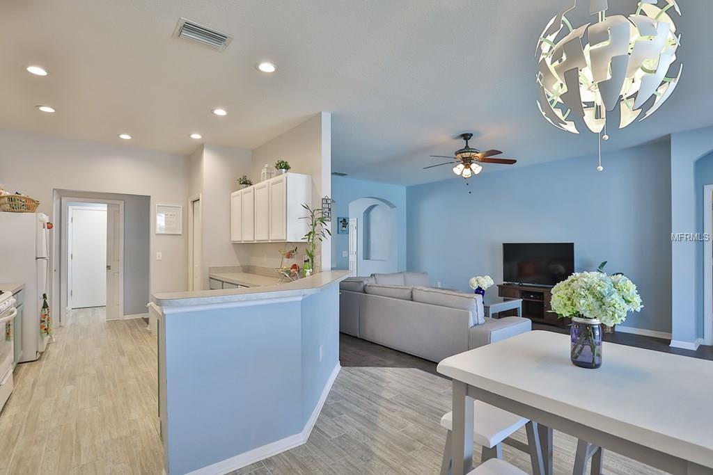 2756 VALENCIA GROVE DRIVE, VALRICO, Florida 33596, 4 Bedrooms Bedrooms, 8 Rooms Rooms,2 BathroomsBathrooms,Residential,For sale,VALENCIA GROVE,T2913002