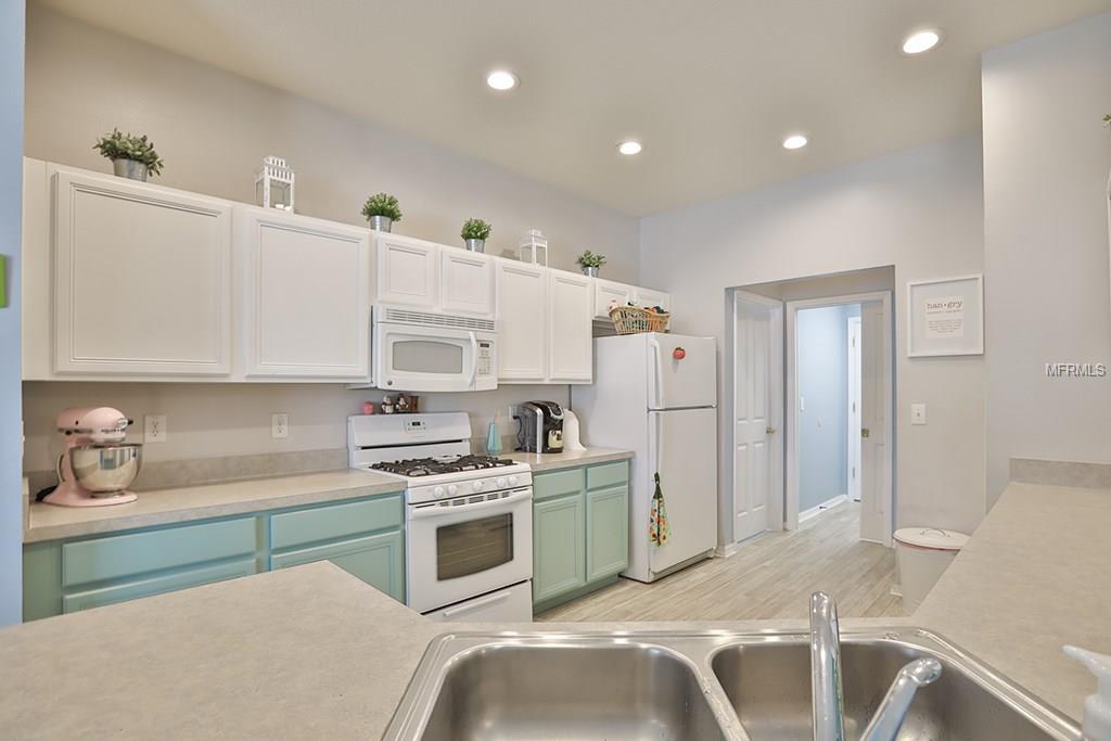 2756 VALENCIA GROVE DRIVE, VALRICO, Florida 33596, 4 Bedrooms Bedrooms, 8 Rooms Rooms,2 BathroomsBathrooms,Residential,For sale,VALENCIA GROVE,T2913002