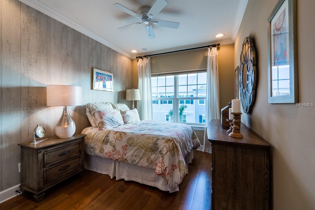 107 HAVEN BEACH DRIVE, INDIAN ROCKS BEACH, Florida 33785, 3 Bedrooms Bedrooms, 3 Rooms Rooms,3 BathroomsBathrooms,Residential,For sale,HAVEN BEACH,T2917084