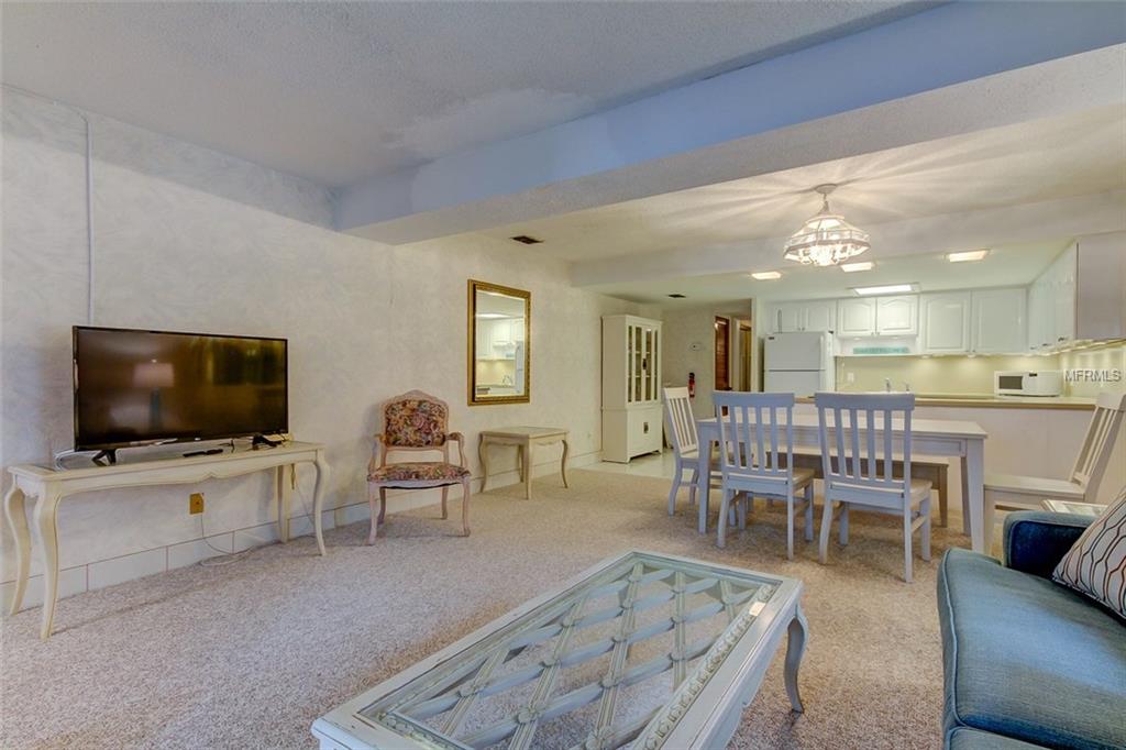 6800 SUNSET WAY, ST PETE BEACH, Florida 33706, 2 Bedrooms Bedrooms, 4 Rooms Rooms,1 BathroomBathrooms,Residential,For sale,SUNSET,U7842771